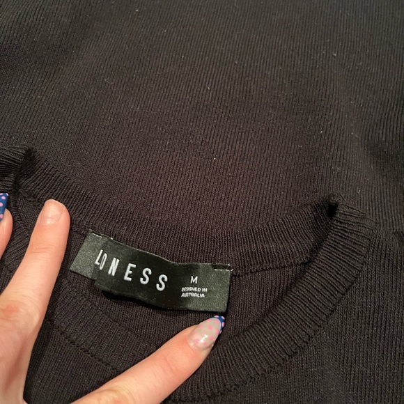 Lioness dress - Picture 3 of 4